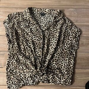 Cheetah print Torrid shirt size 1